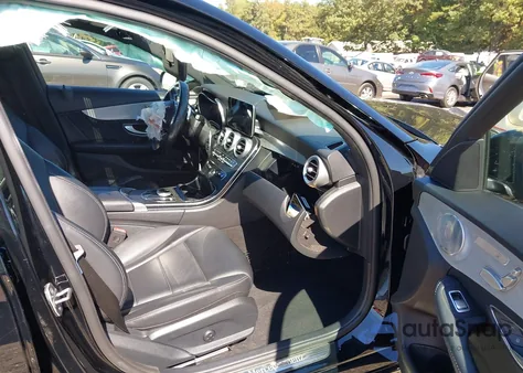 2019 Mercedes-Benz C 300 из США, поврежденный, VIN 55SWF8DB6KU311812